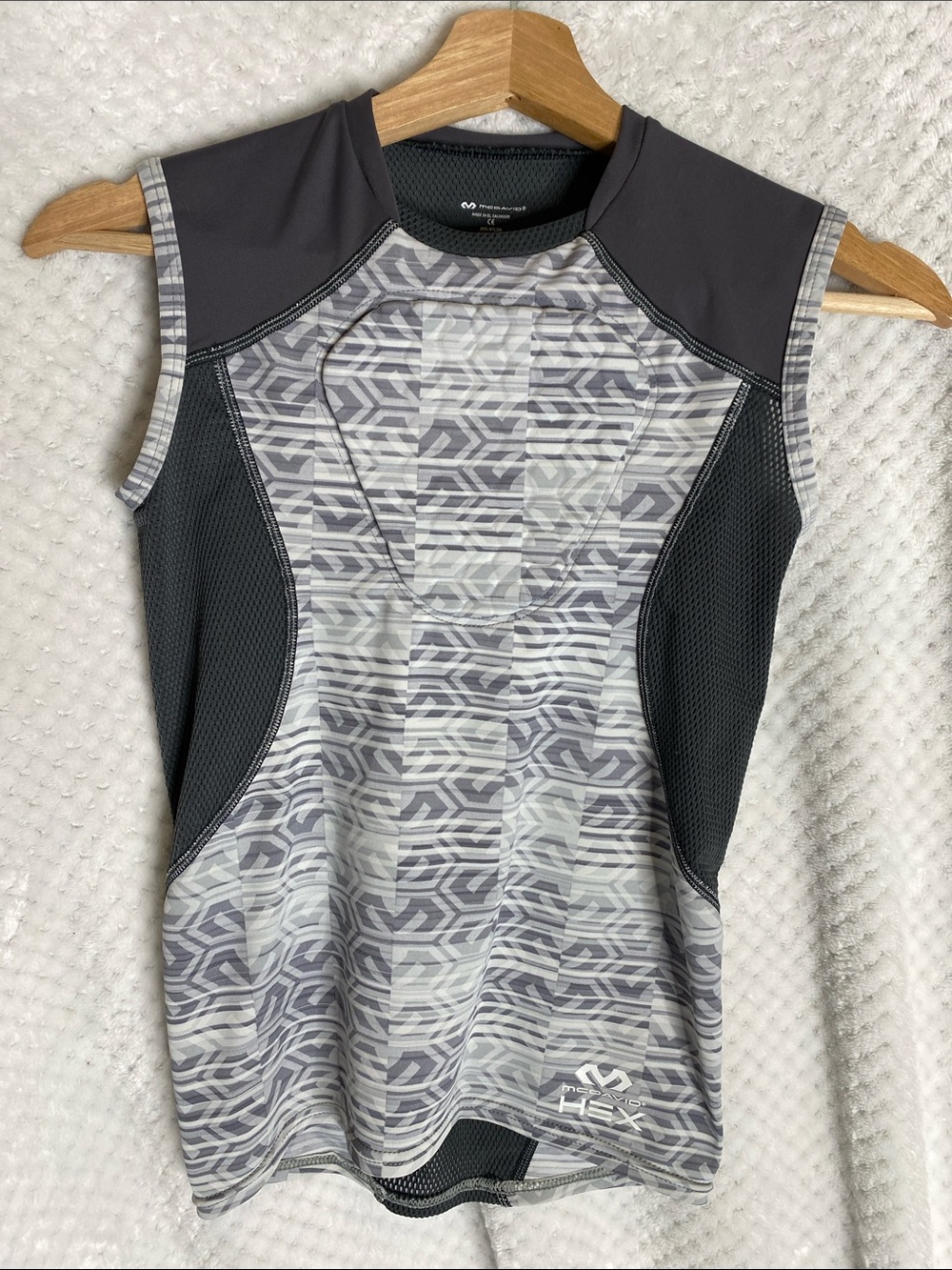Mcdavid Hex sleeveless Performance Youth Top